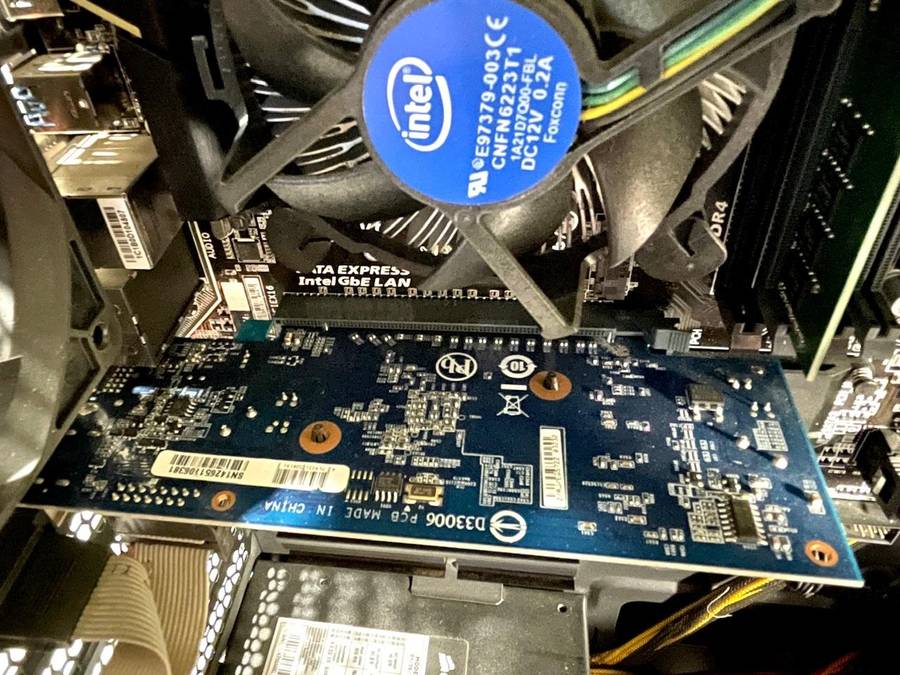 PC Desktop - Gigabyte Ultra Durable - Intel i5-6400 CPU - 4GB DDR4 Ram - HDMI / DVI / VGA - NO HDD