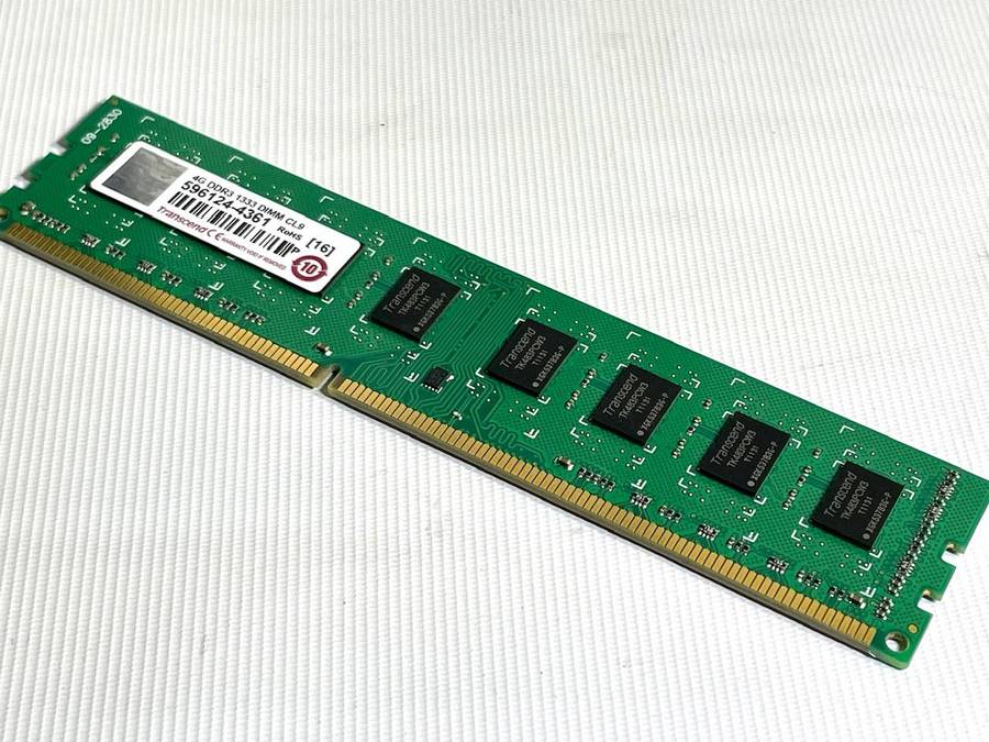 PC Desktop - Intel i5-2500 CPU - 4GB DDR Ram - HDMI / DVI  - NO Hard Drive