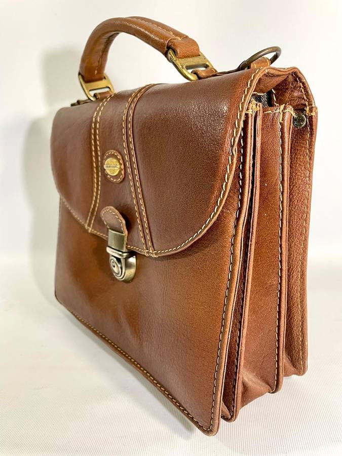 Genuine Leather Busby Handbag / Purse / Shoulder Bag (shoulder strap not included)