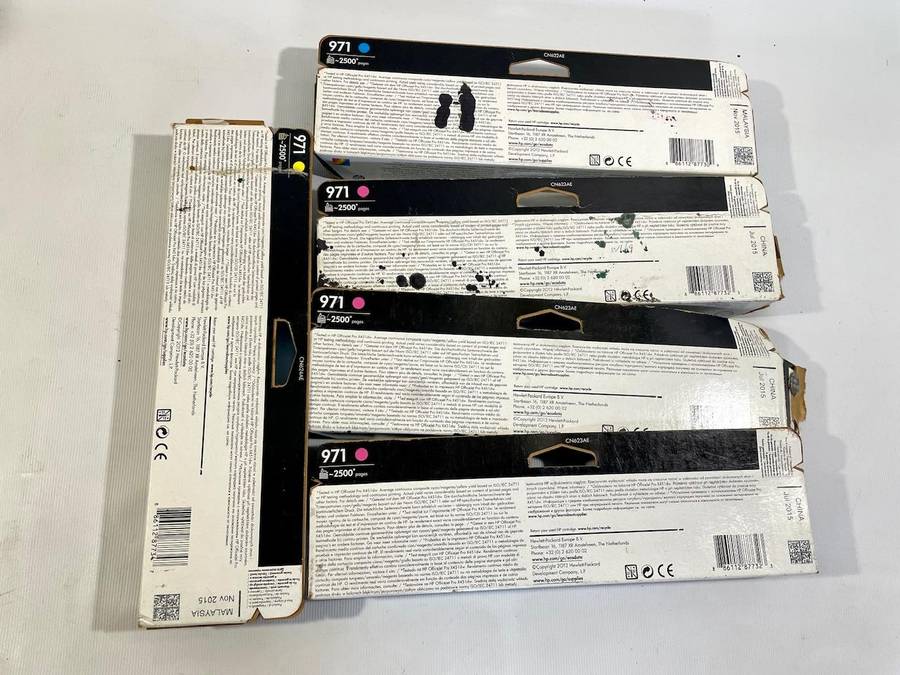 Quantity Expired Sealed HP Ink Cartridges