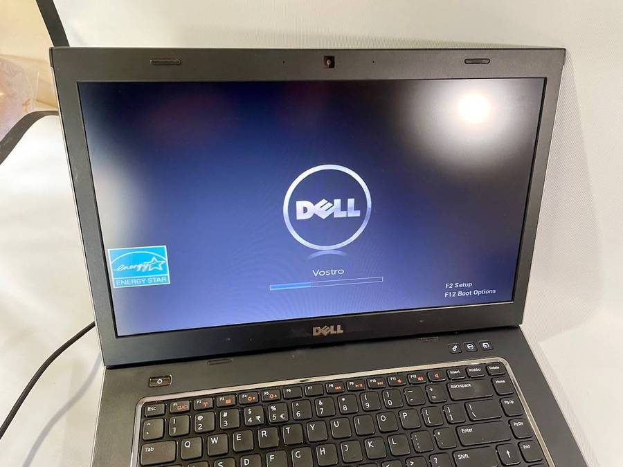 Dell Vostro 3550 Laptop  Intel Core i5 - No HDD or Charger