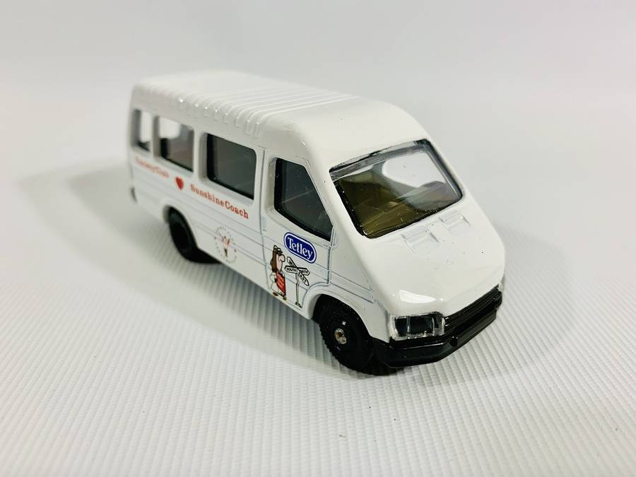 Lledo Tetley Promotional 1/43 Die Cast Variety Club Sunshine Coach (Boxed)