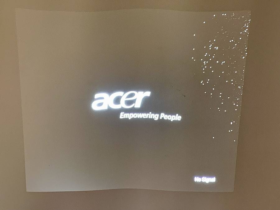 Acer X1130K DLP Projector (read description)