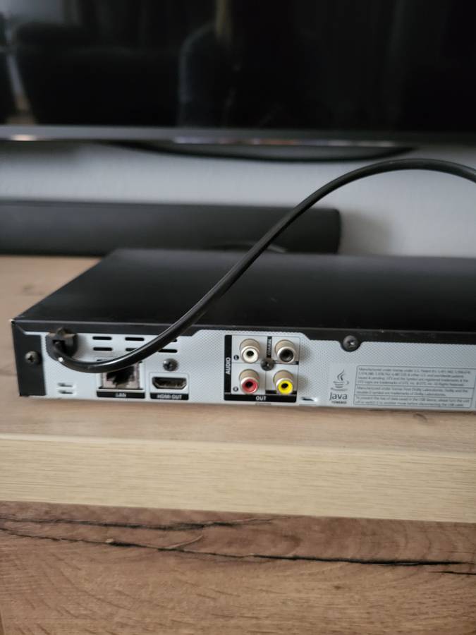 Samsung BD - D5100 Blu-Ray CD Player
