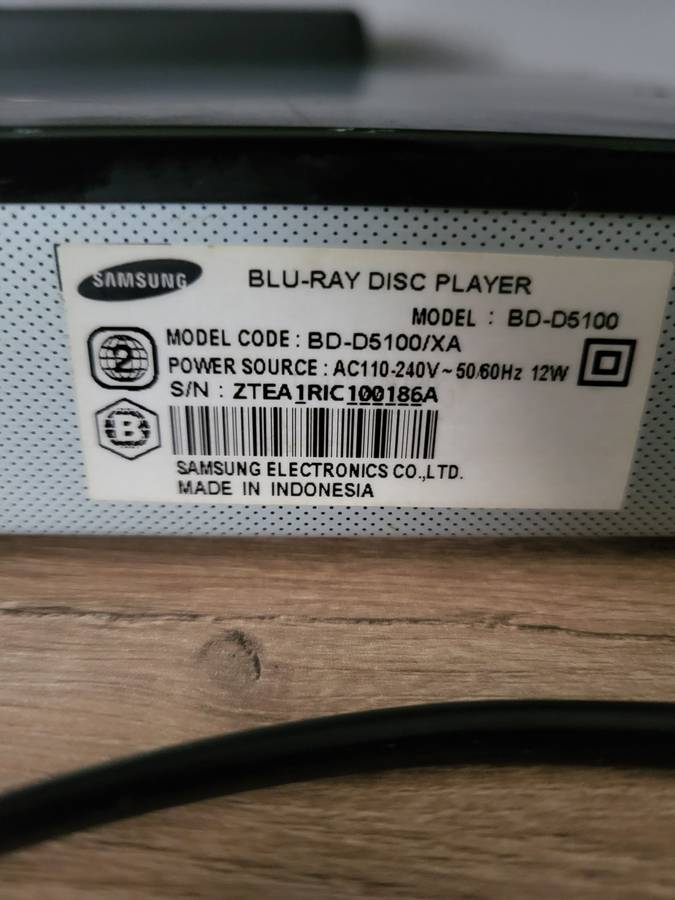 Samsung BD - D5100 Blu-Ray CD Player