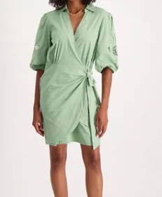 Beautiful Hilton Weiner Ladies Wrap Dress !