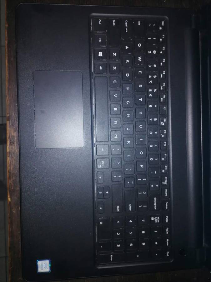Dell Inspiron 15 Laptop with Core i3, 4GB RAM and 1000GB Hard drive