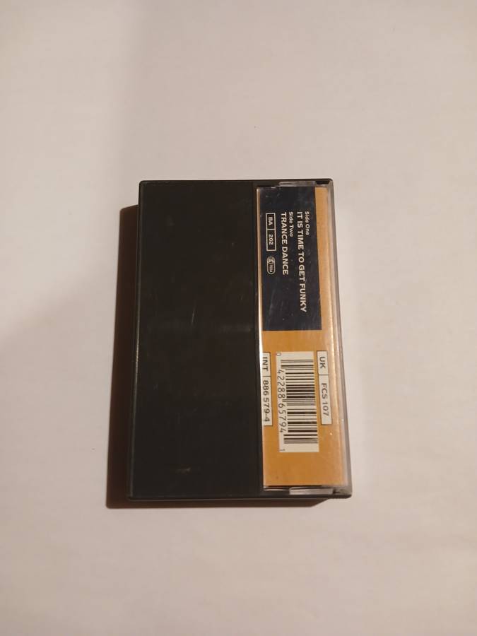 D-Mob featuring LRS, It is Time to get Funky Cassette single, UK