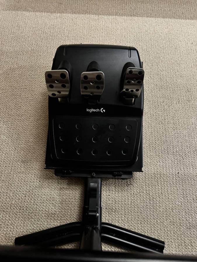 Logitech G920 + Racing Sim