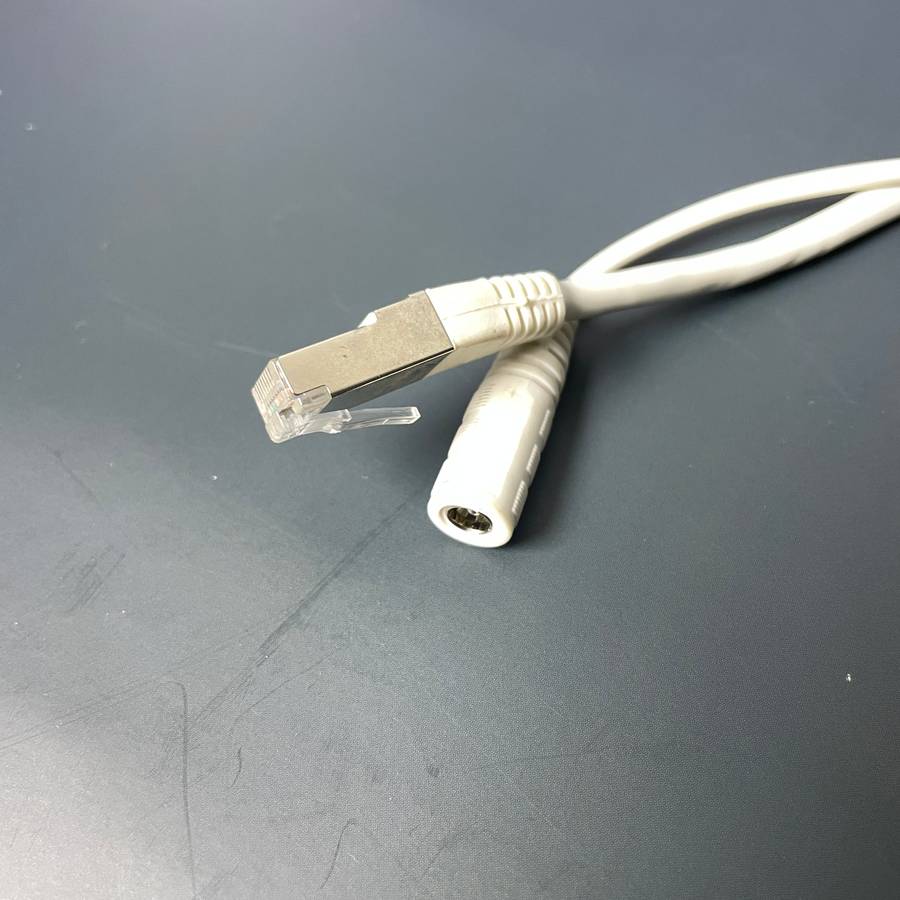 MikroTik POE injector