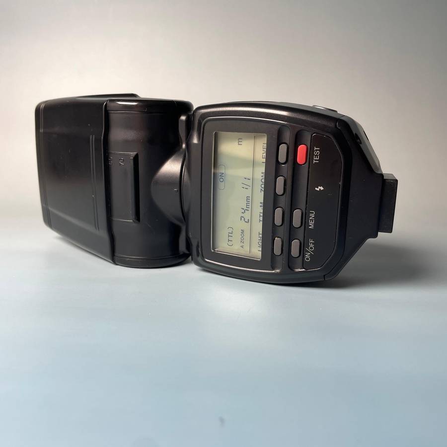 Minolta 5200i Flash Speedlite