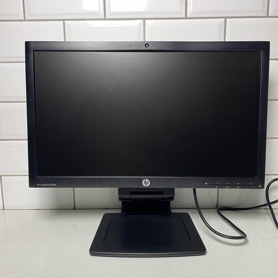 HP 21.5 Inch LCD Monitor