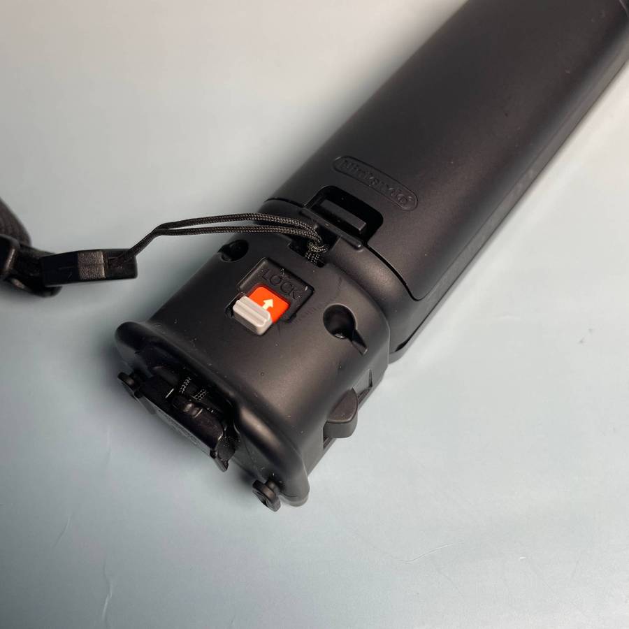 Nintendo Wii Remote Black + Motion Plus