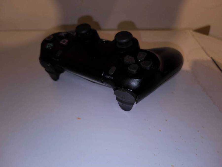 Playstation 4 Console with 1 controller & 3 Games
