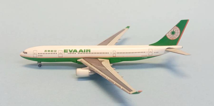Airbus A330-200 Eva Air - 1/500 Scale (Hogan)(9154)(PW1014)