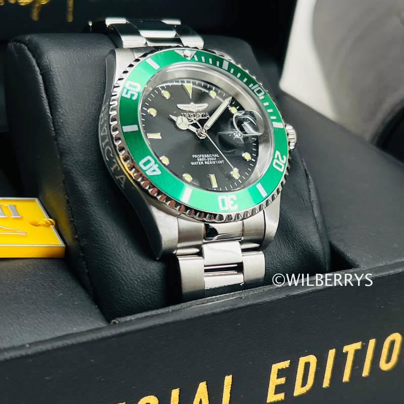 Invicta Sea Urchin Black Dial Silver/Green 200m Dive 40mm Watch