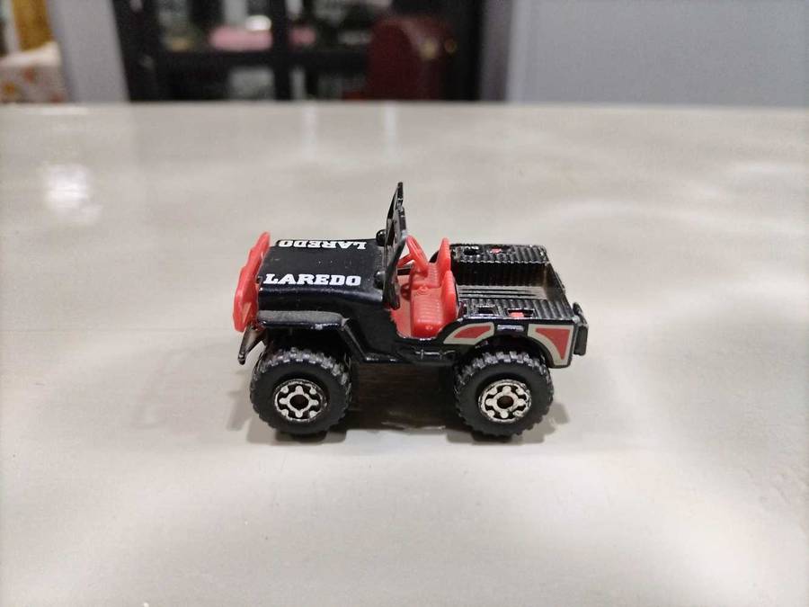 Matchbox Jeep Laredo Black 1981 Loose