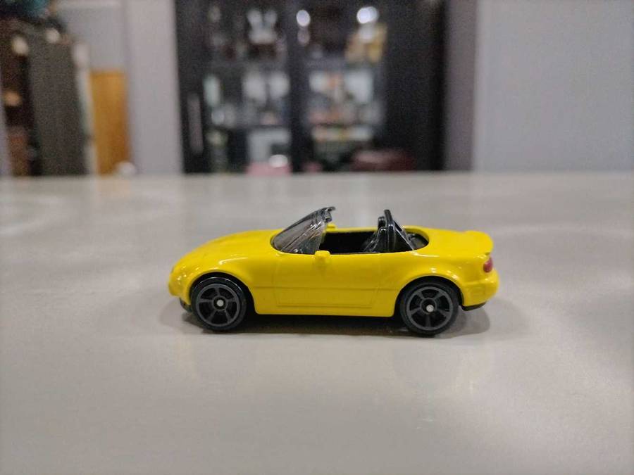 Hot Wheels '91 Mazda MX-5 Miata Loose