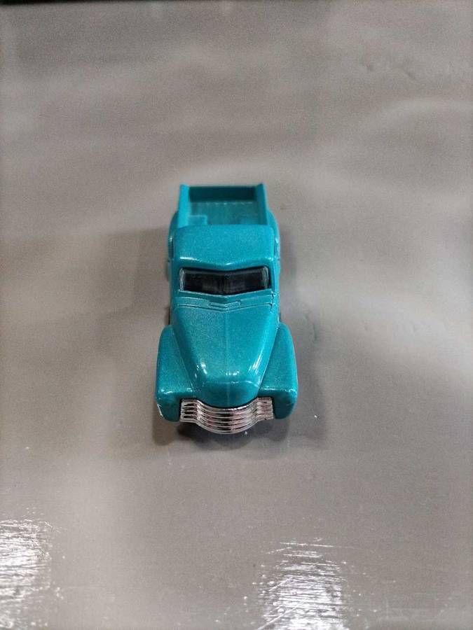 Hot Wheels '52 Chevy Pickup 5 pack exclusive Loose