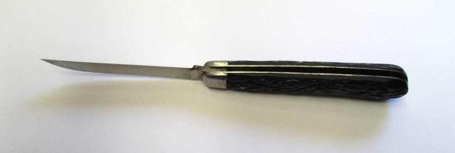 Sheffield made folding knife - Eye Witness