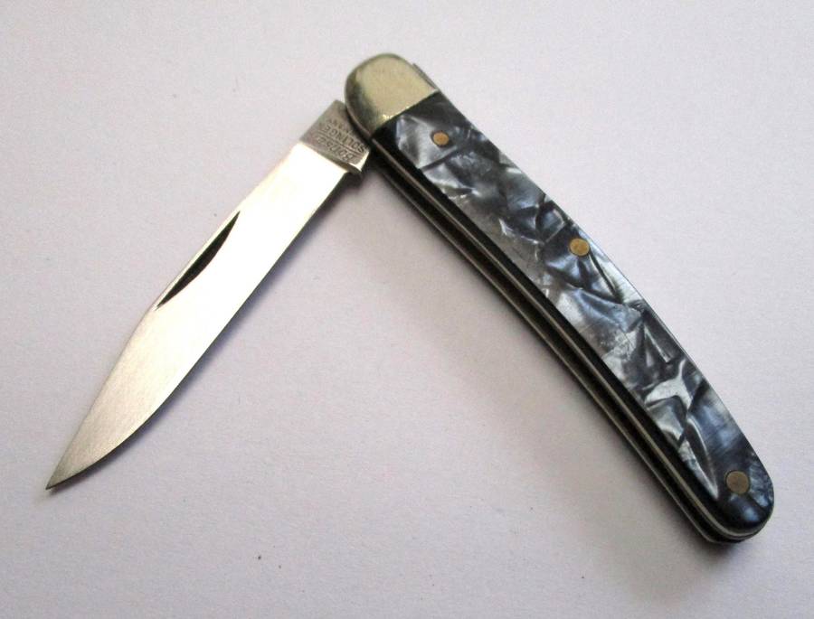 Bonsa Dog Leg pocket knife, small. Made in Solingen, Germany.