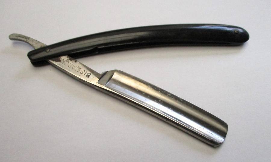 Vintage Bismark Cut throat razor / straight razor