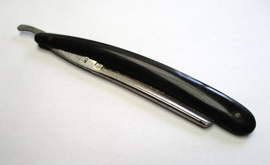 Vintage Bismark Cut throat razor / straight razor