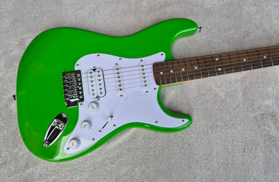 New Squier FSR Sonic Stratocaster Guitar