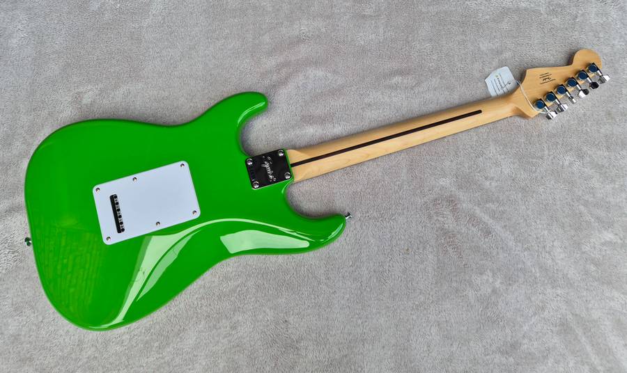 New Squier FSR Sonic Stratocaster Guitar