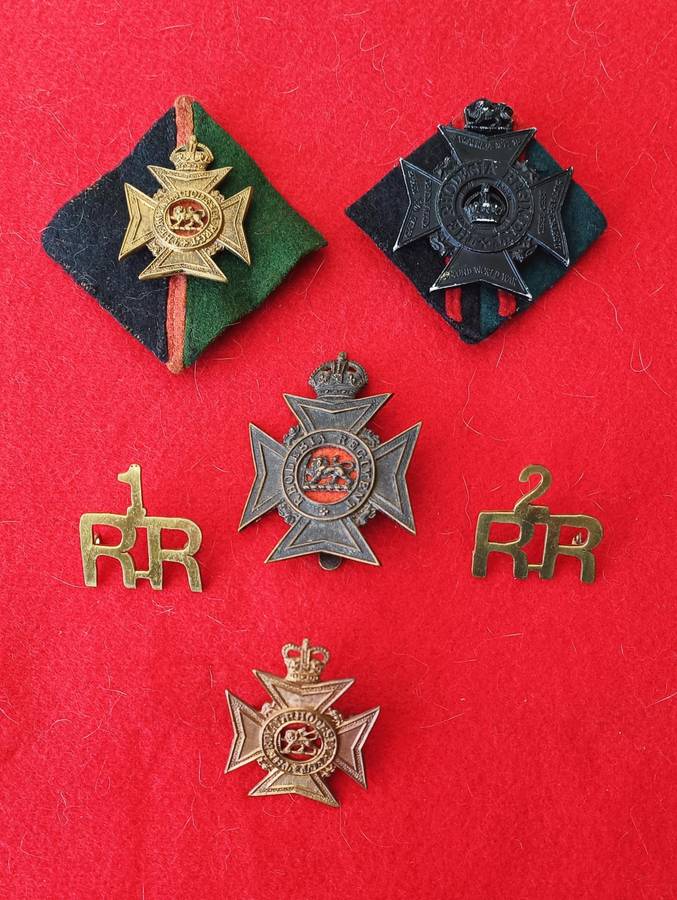 RHODESIA - RHODESIA REGIMENT - BADGE LOT