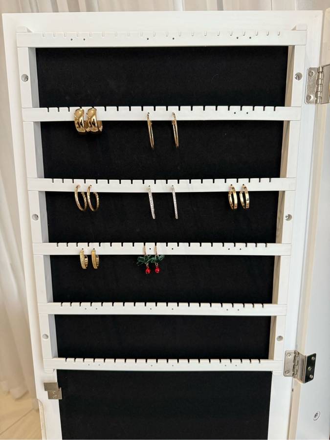 Mirror with Jewlery cupboard