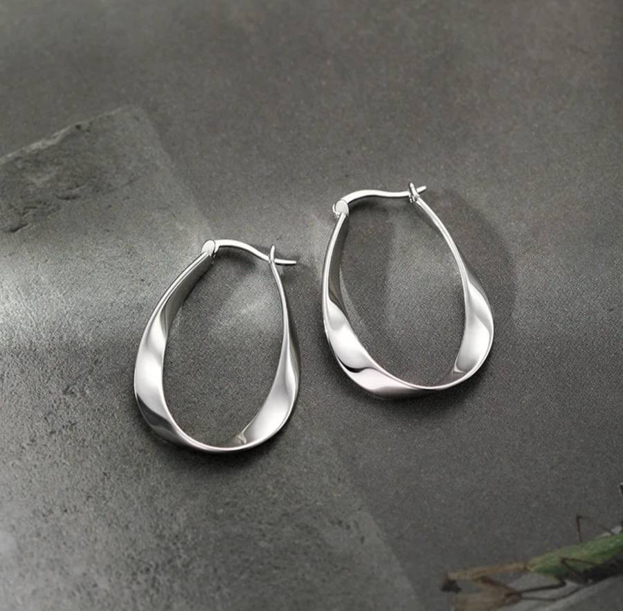 925 Silver Oval Buckle Earrings