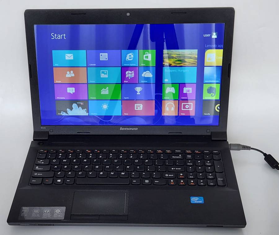 LENOVO B590 LAPTOP up for Grabs - ****** LOW LOW SHIPPING *****