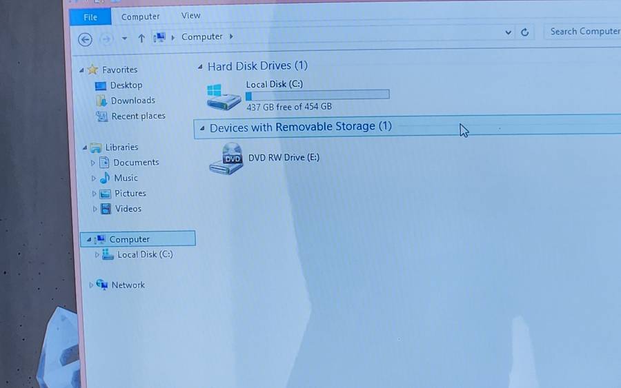 LENOVO B590 LAPTOP up for Grabs - ****** LOW LOW SHIPPING *****
