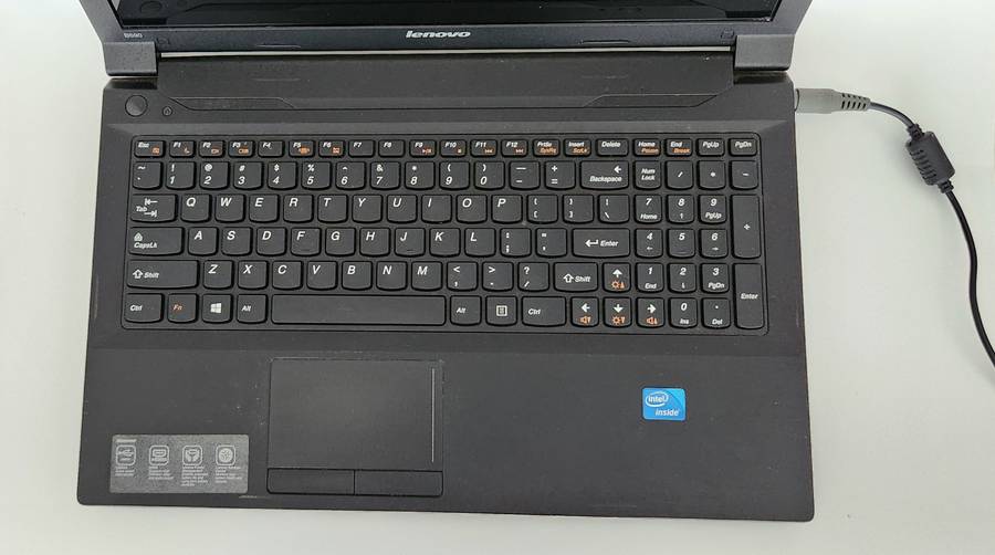 LENOVO B590 LAPTOP up for Grabs - ****** LOW LOW SHIPPING *****