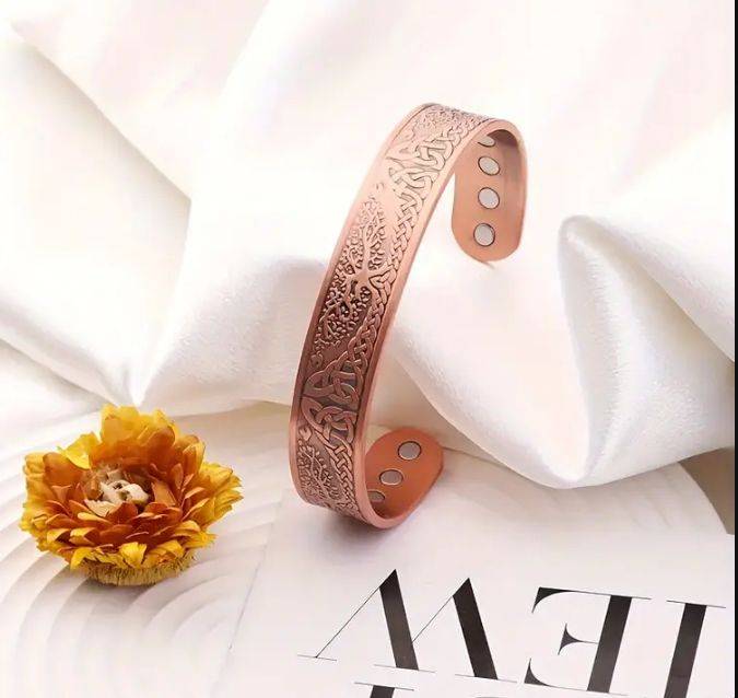 Copper Magnetic Bracelet Bangle with 12 Magnets 1pce