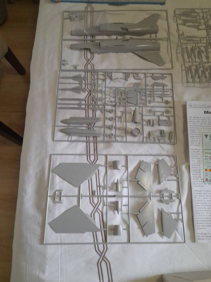 ITALERI 1/48 MIRAGE F1 CT/CR 2618 PLASTIC MODEL AIRCRAFT KIT