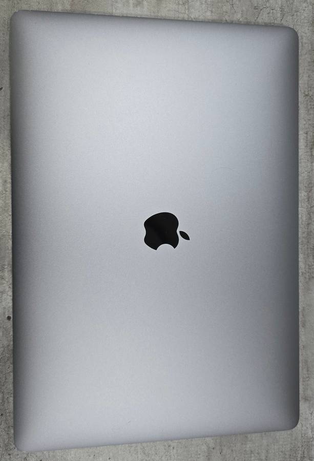 Apple Macbook Pro 15 Core i7 16GB 512SSD (with Touchbar)