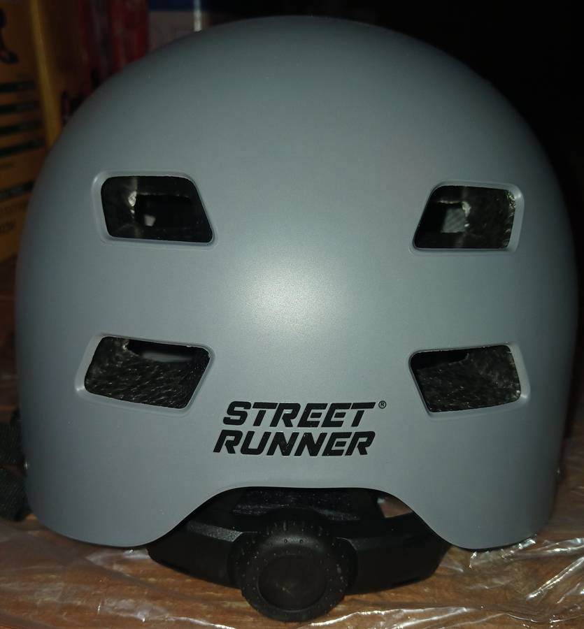Street Runner Extreme Sports Helmet/Head-Protective Gear (Medium) 1 bid for 2 units