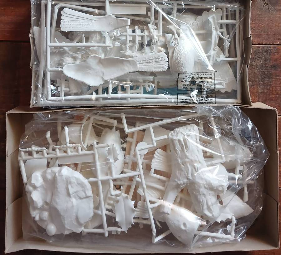 Airfix & Rainbow Stichery Arts & Crafts Collector models (bid for the lot)