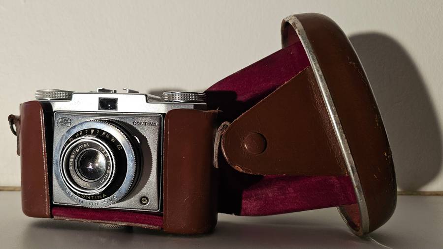 Zeiss Ikon Contina Ib - Film Camera