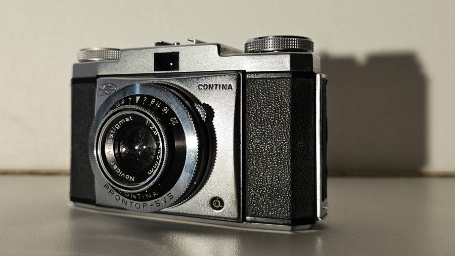 Zeiss Ikon Contina Ib - Film Camera