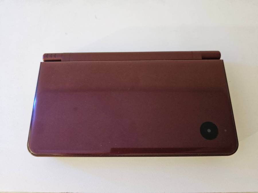 Nintendo DS XL - Red