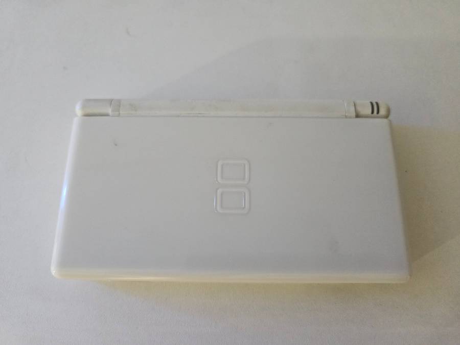 Nintendo DS Lite - White