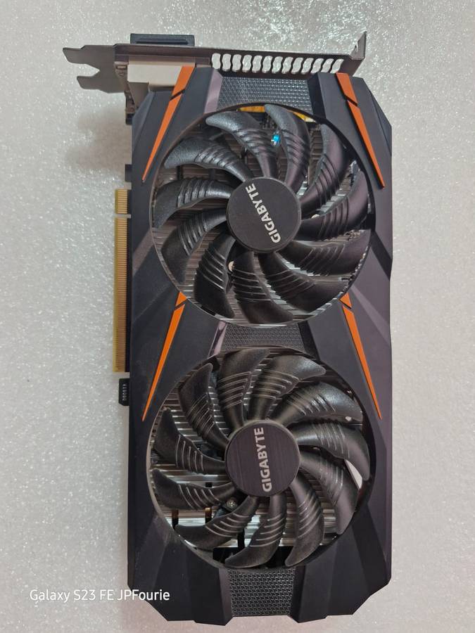 GIGABYTE GTX 1060 WindForce 2X OC 3Gb