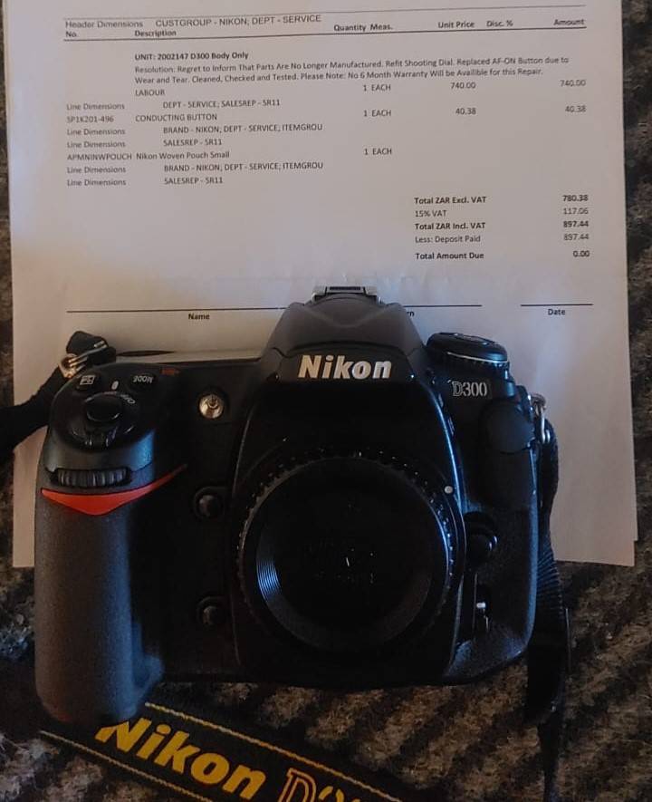Nikon D300 DSLR