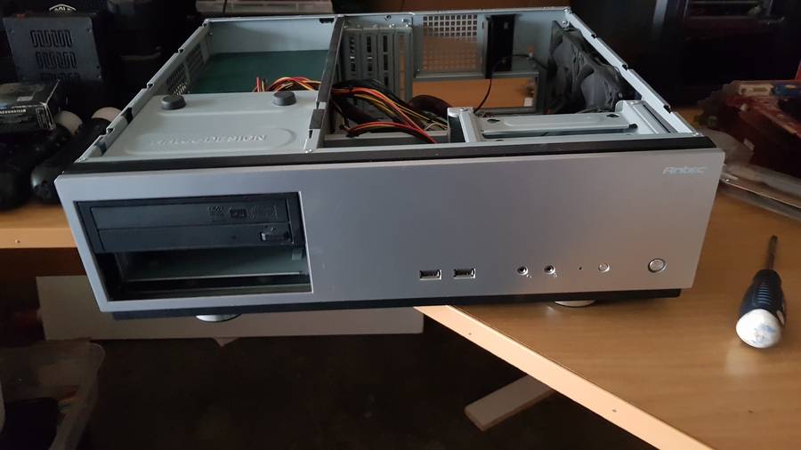 Antec NSK2400 Media Center PC Case