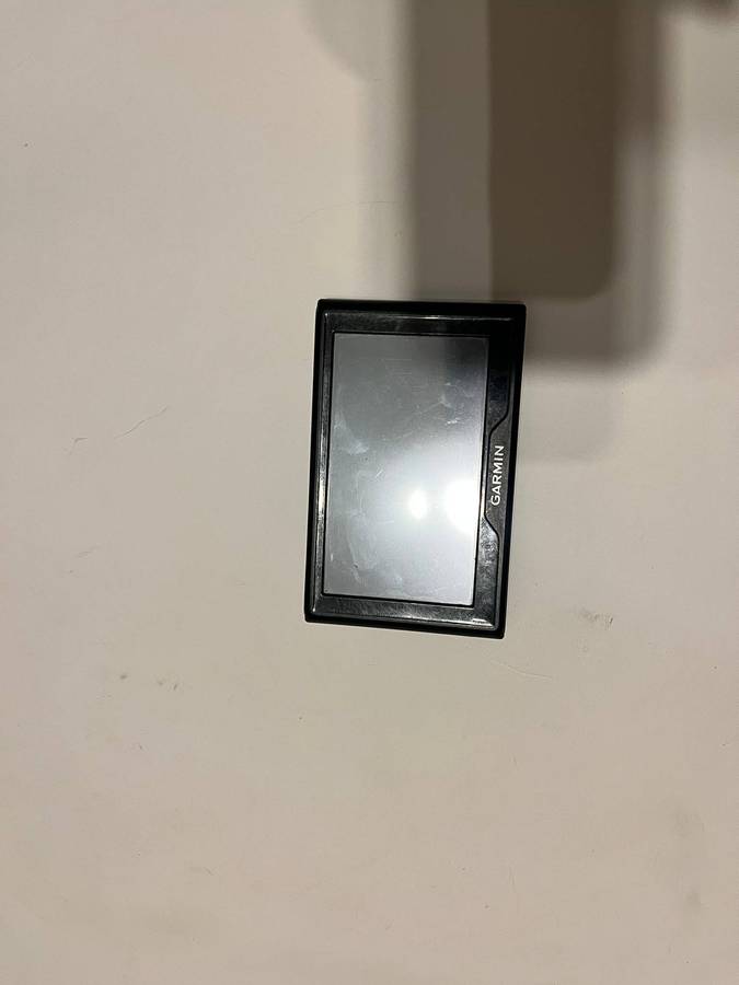 Garmin Drive 40 LM | Powers On | GPS Position Issue | For Repair/Restore