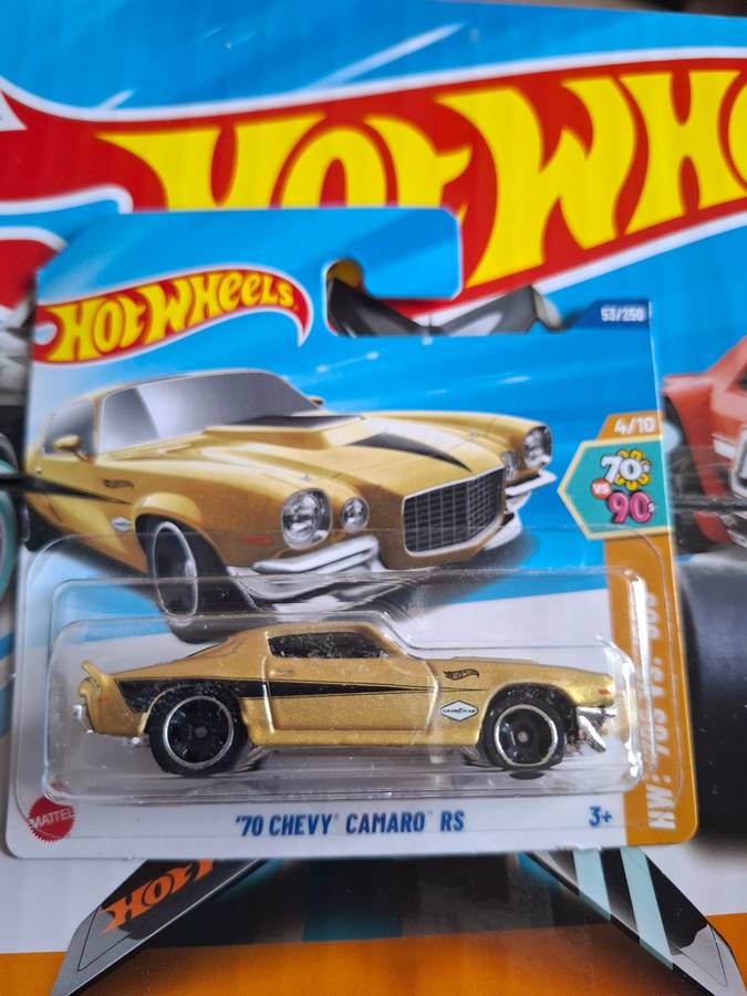 Hot wheels Chevy Camaro RS