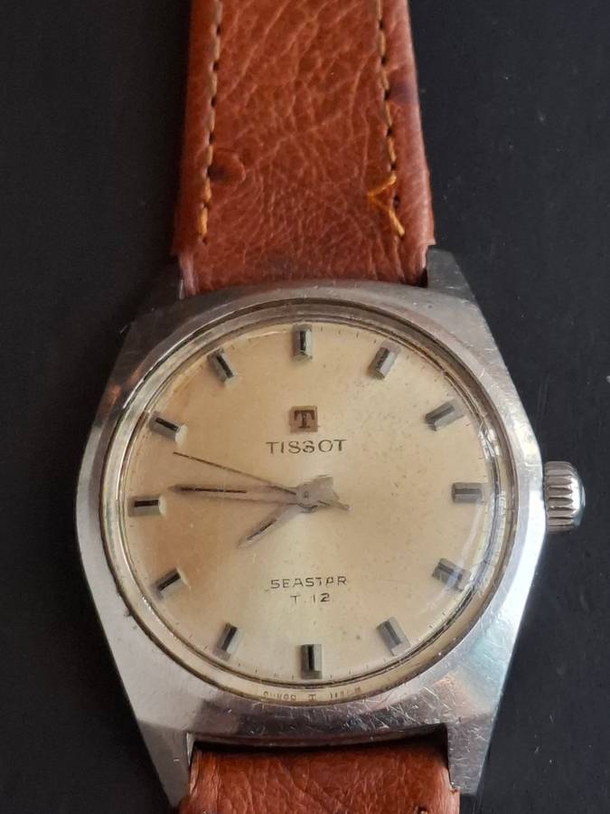 Broken Tissot Watch (Faulty)